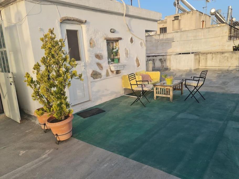 Appartamento Καλινοβου 1 Κευελπιδων Πεδιον Αρεωσ Atene Esterno foto
